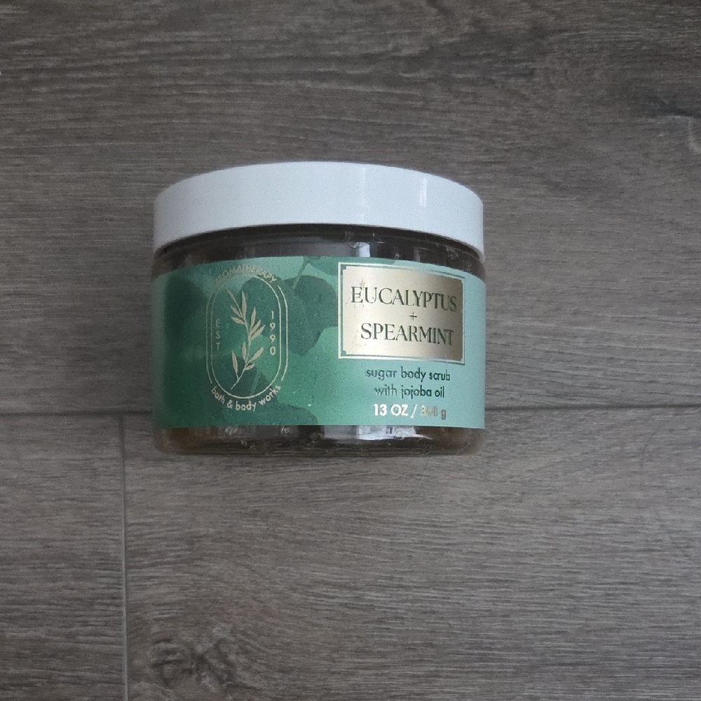 Bath And Body Works Eucalyptus & Spearmint Sugar Body Scrub